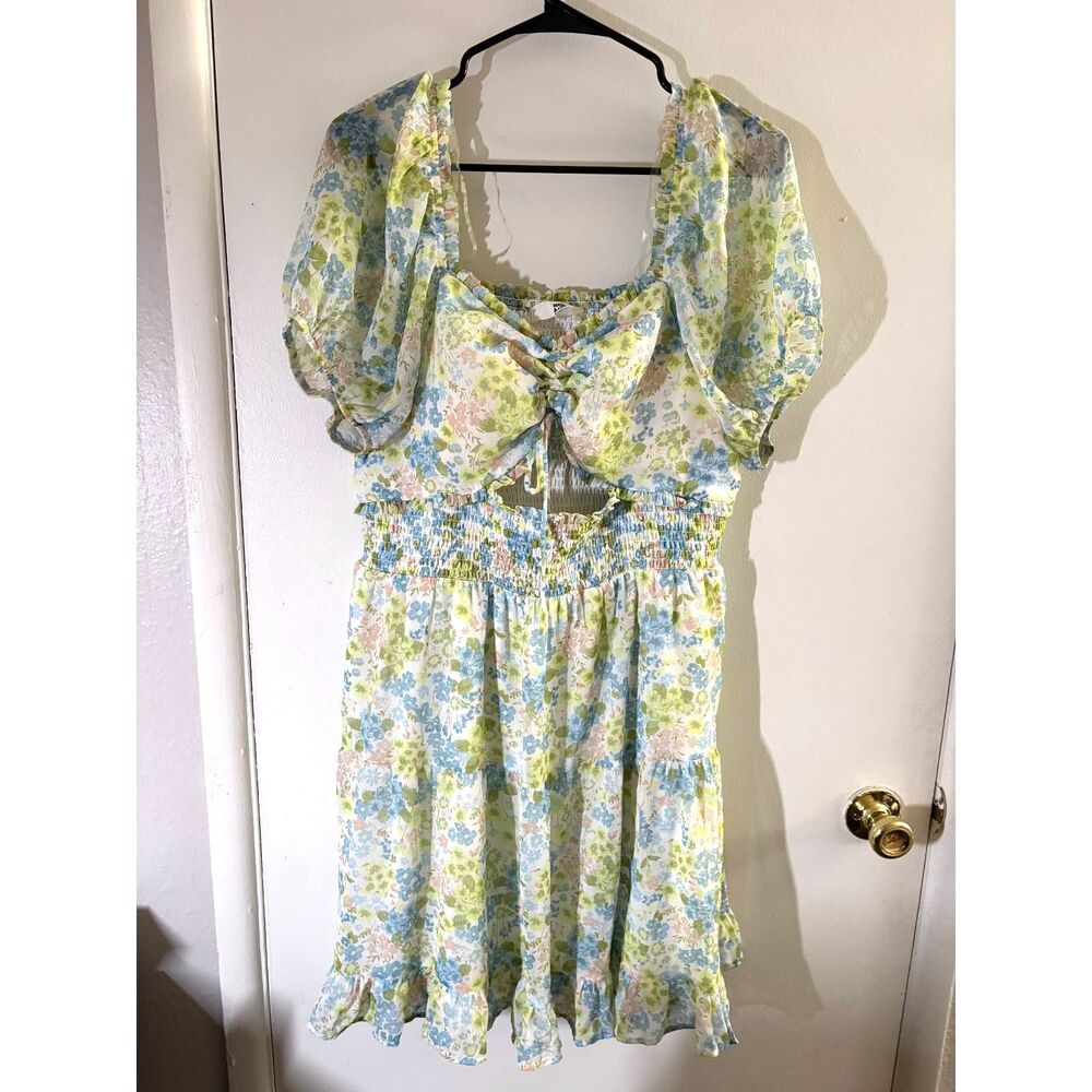 Women's Steve Madden Floral Dress Size XXL